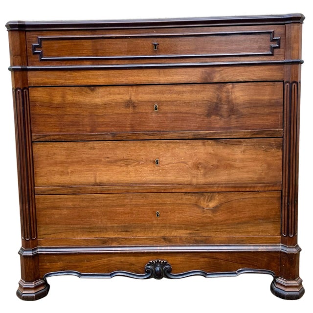 Beautiful Louis Philippe commode with a fitted white marble top. In excellent condition. Dimensions: Height 94 cm, Width...