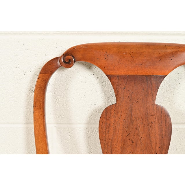 Baker Furniture Queen Anne Carved Walnut Dining Chairs, Set of Four For Sale In South Bend - Image 6 of 13