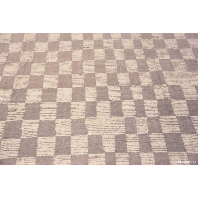 Neutral Cream Grey Tribal Checkboard Design Modern Area Rug For Sale - Image 4 of 7