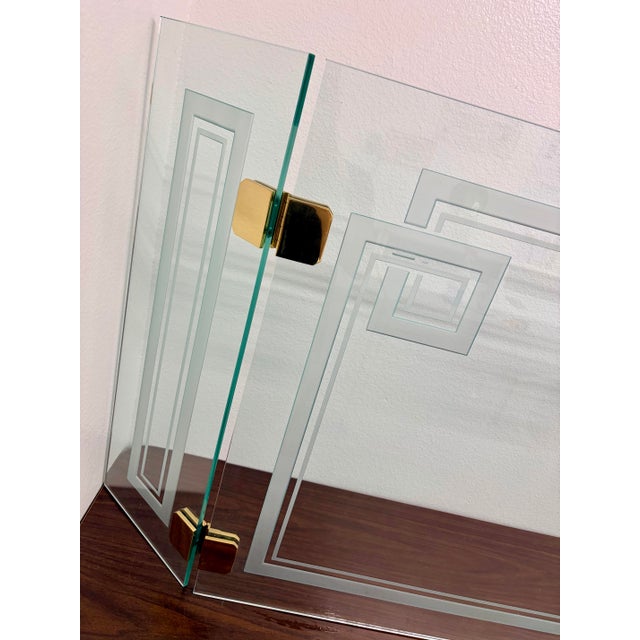 Vintage Art Deco Etched Glass Fireplace Screen With Brass Hardware For Sale In Los Angeles - Image 6 of 12