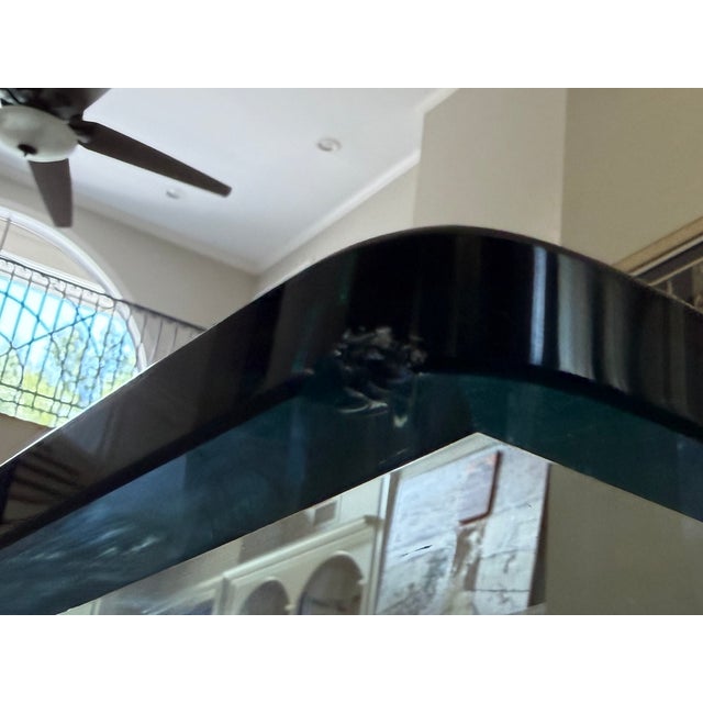 Spectrum Ltd. "Washington" Lucite, Cast Brass & Beveled Glass Cocktail Table, Attributed to Jeffrey Bigelow, Circa 1985–1987 For Sale In Houston - Image 6 of 16