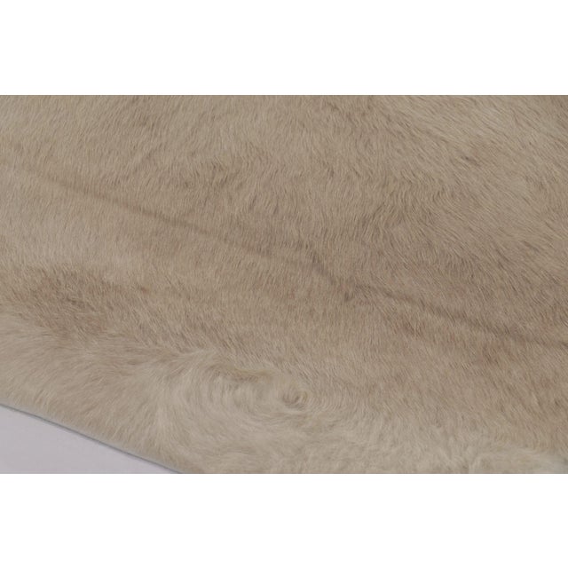 Late 20th Century Rug & Kilim’s Large Cowhide Rug in Warm Beige and Cream Tones For Sale - Image 5 of 9