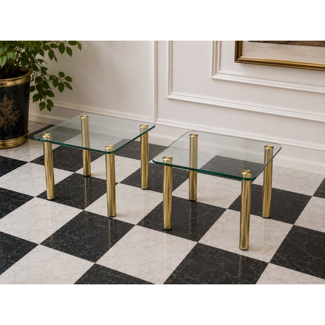 These striking 1980s side tables from the Pace Collection showcase the brand’s iconic use of clean lines and luxurious...