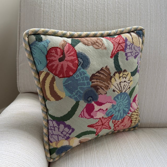 Traditional Vintage Needlepoint Seashell and Starfish Decorative Pillow For Sale - Image 3 of 11