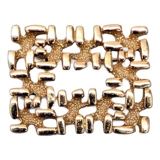 Vintage 1971 Signed Napier Modernist Goldtone Brooch For Sale