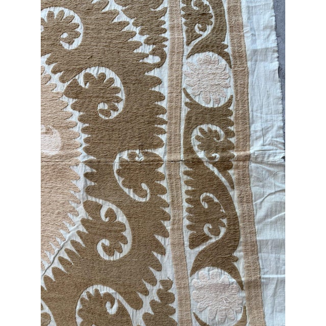 Suzani Wall Hanging Decor — Neutral Tan Uzbek Tablecloth For Sale - Image 9 of 10