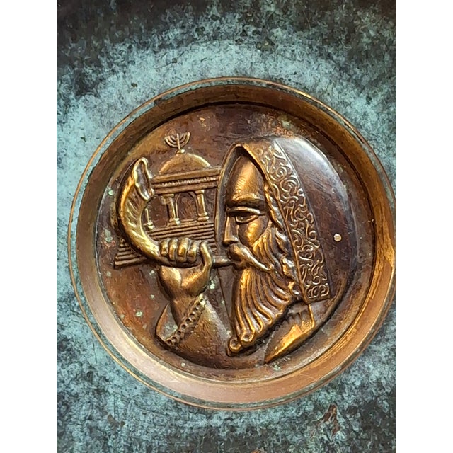 Mid-Century Modern Vintage Pal-Bell Israel Brass Rabbi Blowing Shofar Plate Scalloped Wall Plaque For Sale - Image 3 of 6