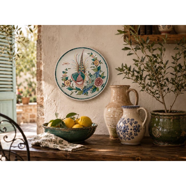 Chinoiserie Vintage 13” Ânfora Portugal, Beautifully Hand‑Painted Faience Plate — Bird & Floral, Wall‑Hanging, Palm Beach Regency Decor - See Pics! For Sale - Image 3 of 8
