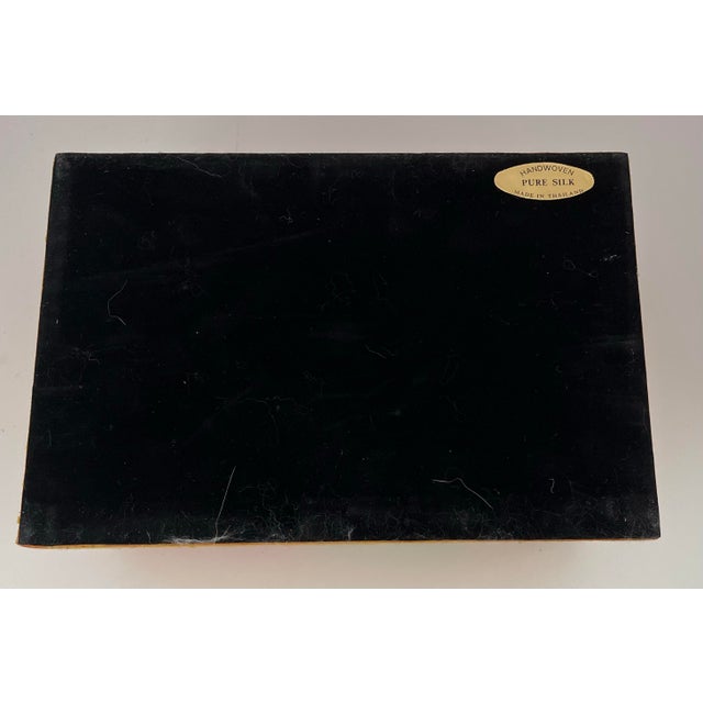 Late 20th Century Hand Woven Thai Silk Colorful Butterfly Trinket Jewelry Box. For Sale - Image 9 of 12