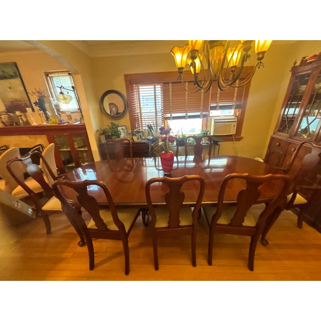 Ethan Allen Solid Wood Dining Set – Oval Extension Table With 8 Chairs & Custom Table Pads For Sale In Denver - Image 6 of 18