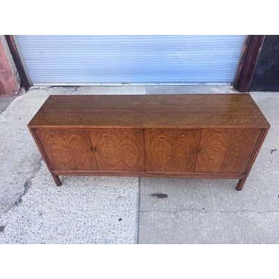 Wood Henredon Oak Cabinet, Mid-Century Design, Brass Knobs, 1963 For Sale - Image 7 of 15