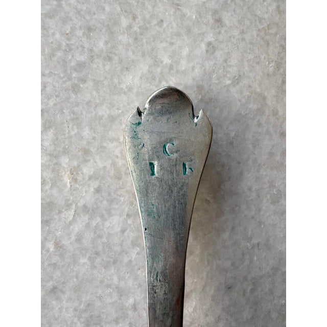 Metal 17th Century English Provincial Silver Spoons For Sale - Image 7 of 9