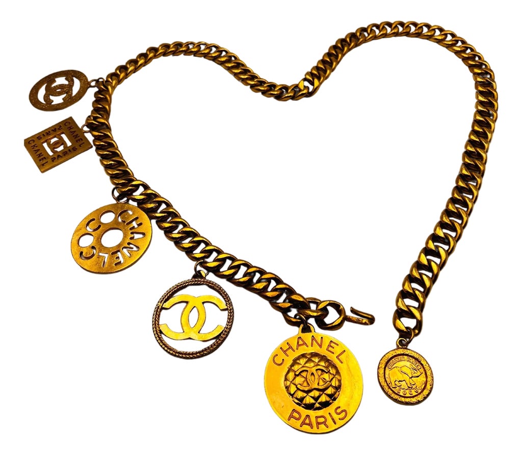 Chanel Chain Charms Belt 1980 Paris | Chairish display picture 1