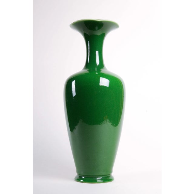 Rockwood American Art Pottery Vase with Green High Glaze Exterior and Glossy Yellow Interior Shape N216 Signed. 1923...