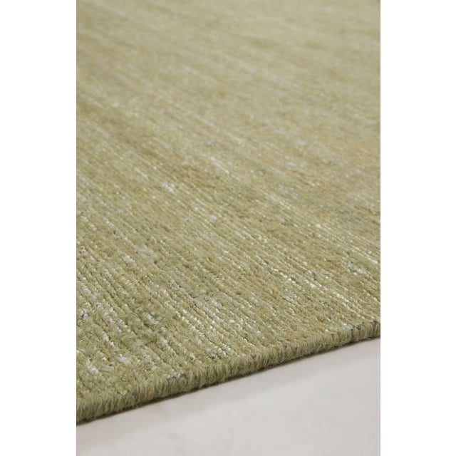 Late 20th Century Contemporary Textural Sari Silk Square Rug in Sage Green by Rug & Kilim, India For Sale - Image 5 of 10