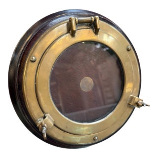 Italian Brass and Wood Round Picture Frame, Italy, 1970s For Sale