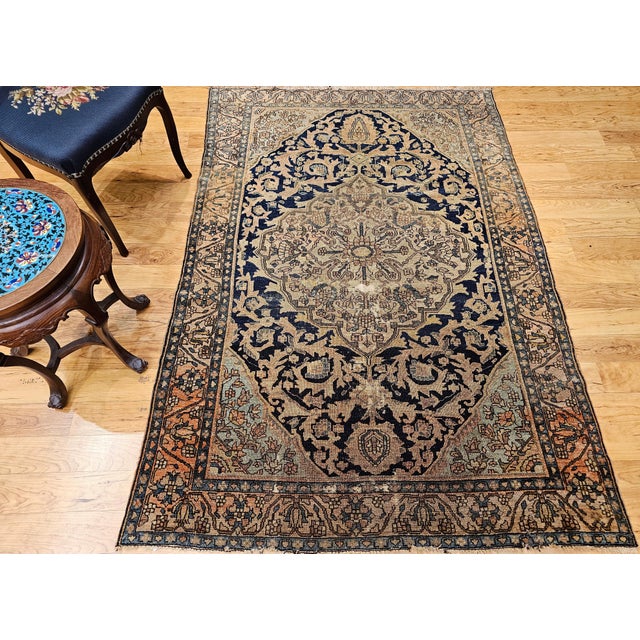 Late 19th Century 19th Century Persian Farahan Sarouk Rug, Handwoven Floral Pattern, Ivory & Navy, 5’ X 6’ For Sale - Image 5 of 5