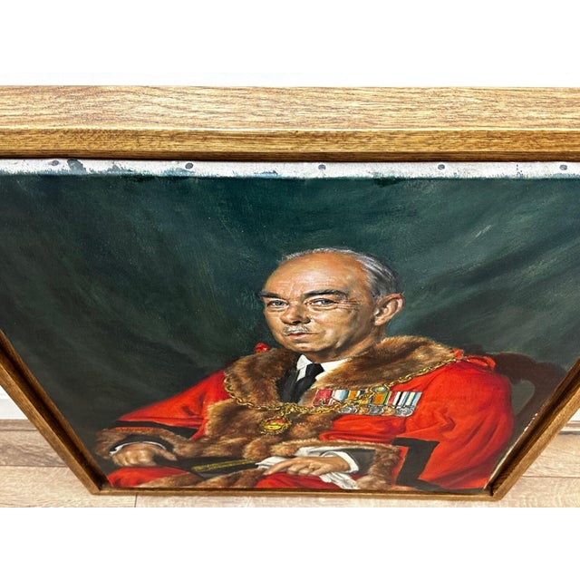 1950s Signed Bernard Hailstone Dated 1957 Mayor of Maidstone British Civic Oil Portrait Scarlet Red Robes For Sale - Image 5 of 18