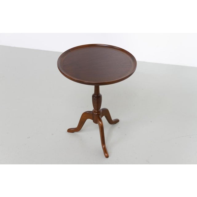 Mid-Century Modern Round Danish Side Table in Oak and Walnut by Anton Kildeberg, 1960s For Sale - Image 3 of 17