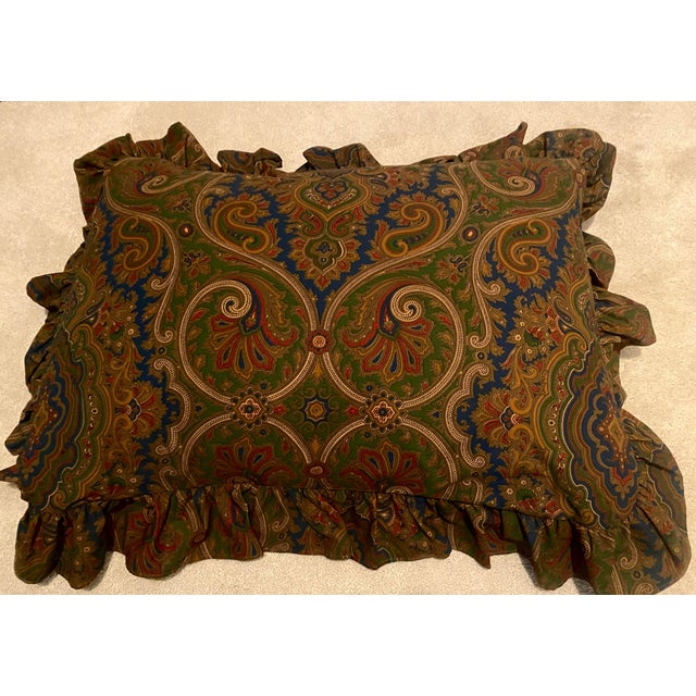 Ralph Lauren Late 20th Century Queen Reversible Comforter and Pillow Shams, Brianna Paisley Excellent "Mint" Condition For Sale In Denver - Image 6 of 8