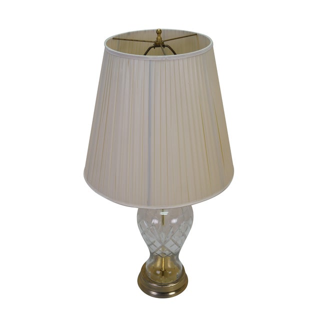 Mid-Century Modern Vintage Neoclassical Revival Brass & Cut Crystal Mantel Vase Urn Table Lamp 31" For Sale - Image 3 of 14
