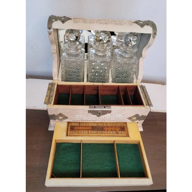 Antique English Tantalus / Games Set For Sale In Dallas - Image 6 of 11