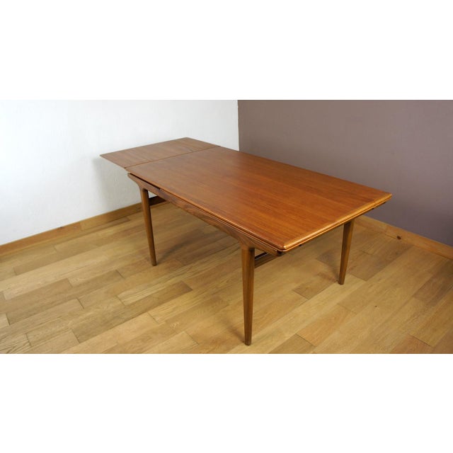 Danish Teak Dining Table by Johannes Andersen for Uldum Mobelfabrik, 1960 For Sale - Image 15 of 17