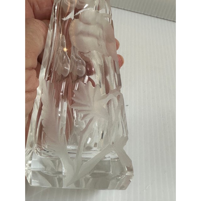1950s Vintage Hand Cut Thick Crystal Etched Satin Floral Scene Elegant Perfume Bottle For Sale - Image 5 of 13