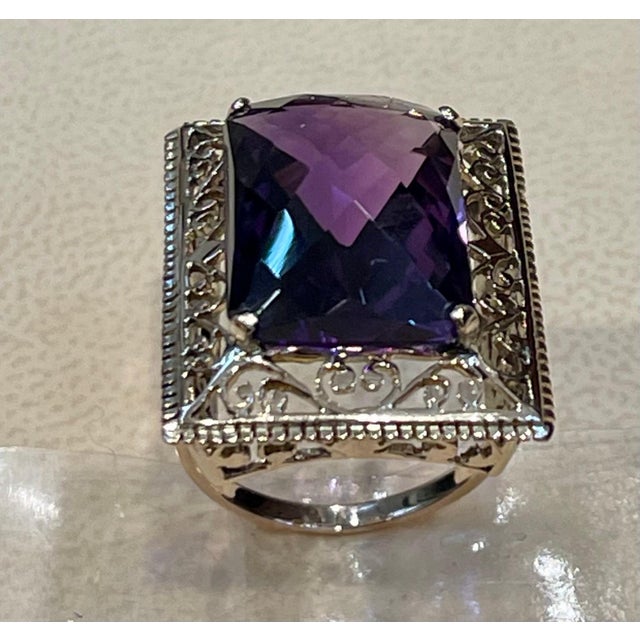 2010s 13.5 Carat Checker Board Amethyst Filigree Cocktail Ring in 14 Karat Yellow Gold For Sale - Image 5 of 18