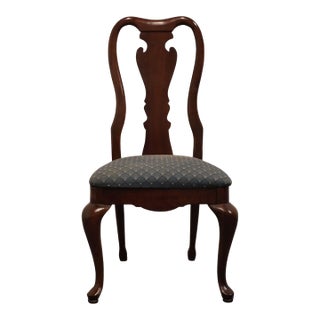Thomasville Furniture Collector's Cherry Traditional Style Dining Side Chair 10121-831 For Sale