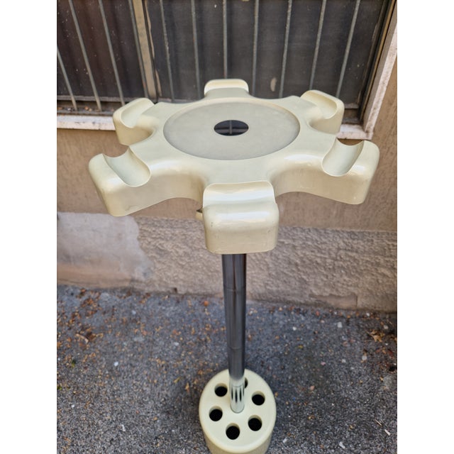 Beige Beige Vip Model Hanger by Roberto Lucchi and Paolo Orlandini for Velca , 1970s For Sale - Image 8 of 14