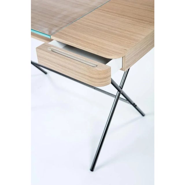 Cosimo Desk with Natural Oak Veneer and Glass Top by Marco Zanuso Jr. for Adentro, 2023 For Sale - Image 6 of 7
