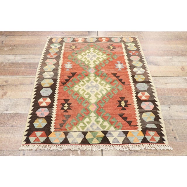 Textile Vintage Persian Shiraz Kilim Rug - 03'00 X 03'09 For Sale - Image 7 of 9