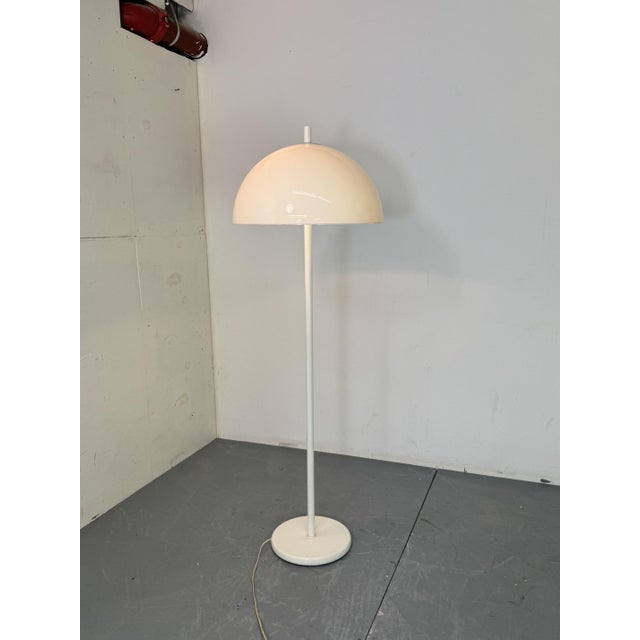 Vintage Space Age Modernist White Mushroom Shape Floor Lamp from Dijkstra Lampen, 1970s For Sale - Image 4 of 8