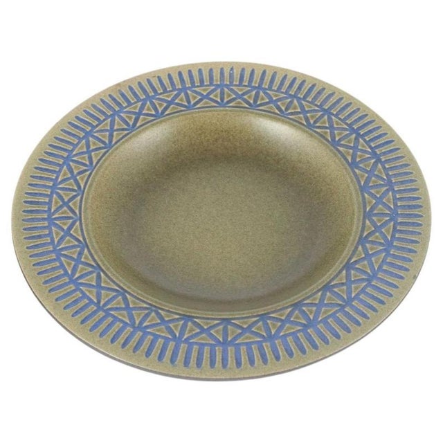 1960s Vintage Stoneware Bowl with Geometric Relief Pattern by Mari Simmulson for Upsala-Ekeby, 1960s For Sale - Image 5 of 5