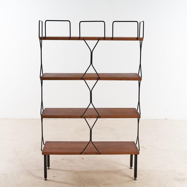 Descrizione Articolo: LIBRERIA Altezza: 92 Larghezza: 148 Profondità: 30 This piece is attributed to the mentioned...