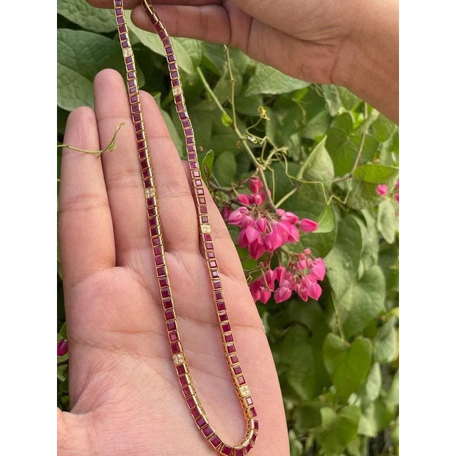 18k Yellow Gold Ruby and Diamond Necklace, 15.5ct Ruby, Modern Design For Sale In New York - Image 6 of 12