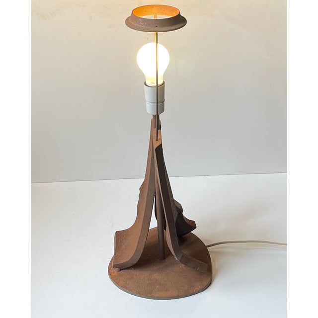 1970s Vintage Brutalist Steel Table Lamp, 1970s For Sale - Image 5 of 12