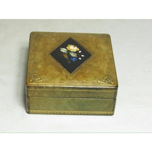 Italian Pietra Dura Inlaid Box For Sale In San Francisco - Image 6 of 12