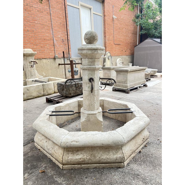 Pernes French Limestone 4-Spout Center Fountain With Shaped Basin Walls For Sale - Image 12 of 16