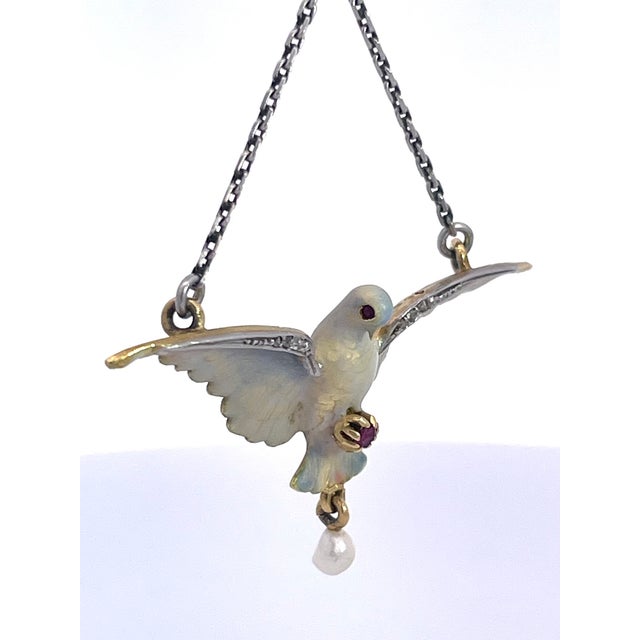 Art Nouveau 18k Gold Enamel Dove Necklace With Diamonds & Ruby, 1910 For Sale - Image 11 of 12