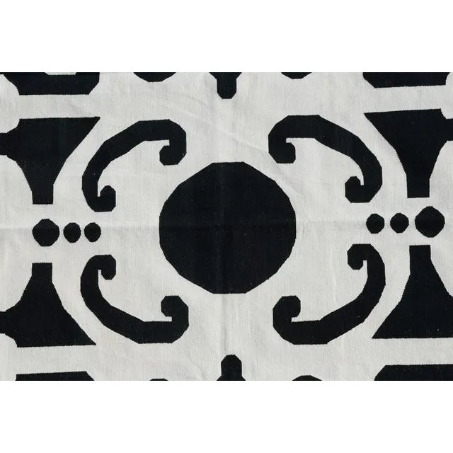 Boho Chic Mia Rug, 9x12, Black For Sale - Image 3 of 5