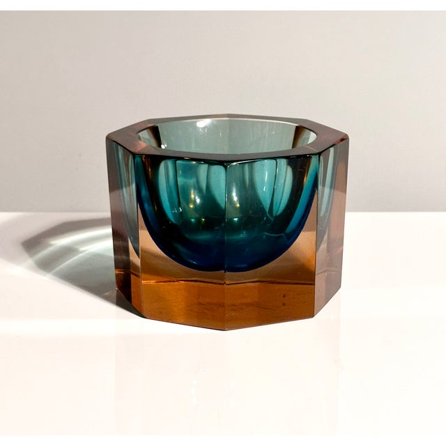 Flavio Poli Faceted Murano Glass Art Bowl by Flavio Poli for Seguso Verti d'Arte, 1960s For Sale - Image 4 of 18