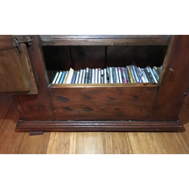 Early 19th Century Painted Alsatian Cupboard For Sale In Philadelphia - Image 6 of 11