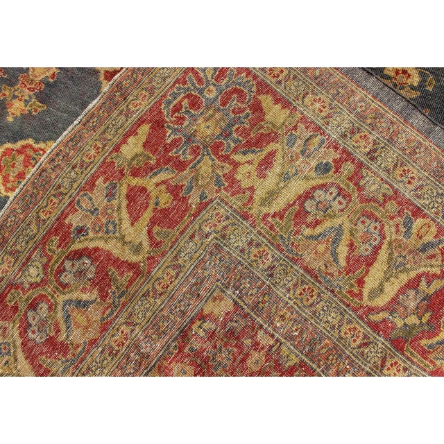Late 19th Century Antique Zeigler Sultanabad Rug With Medallion Design in Blue & Rust Red For Sale - Image 5 of 13