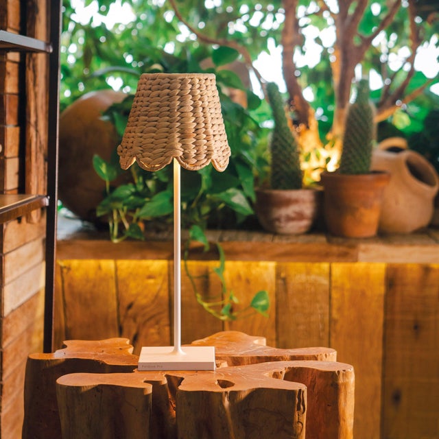 Poldina Wicker Shade - For Poldina Pro and Poldina Mini - Scalloped Water Hyacinth For Sale - Image 4 of 8