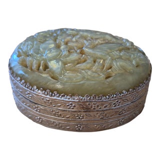 Delicate Vintage Carved Jade Trinket Box With Silver-Toned Base For Sale