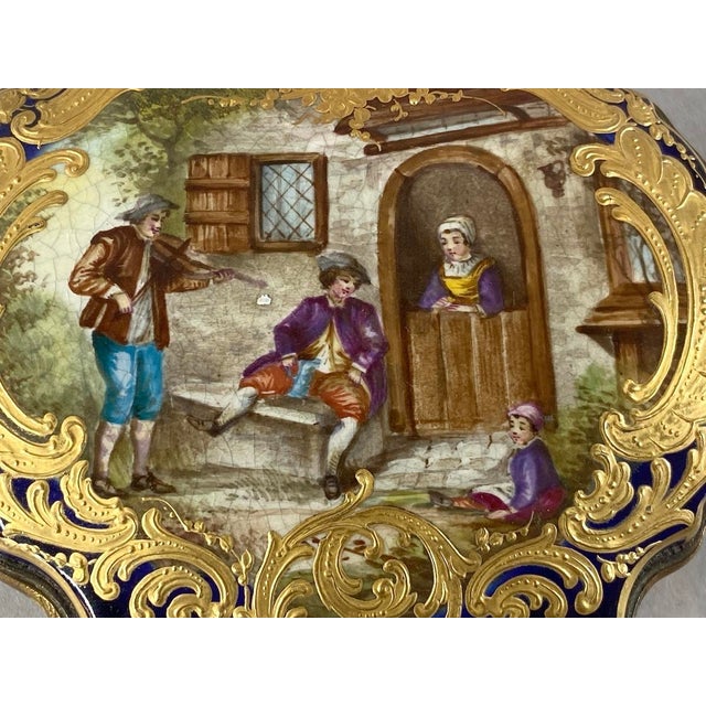 French 1840 Sevres Louis XVI Blue Gold Porcelain Box - 1 Pc For Sale - Image 3 of 11