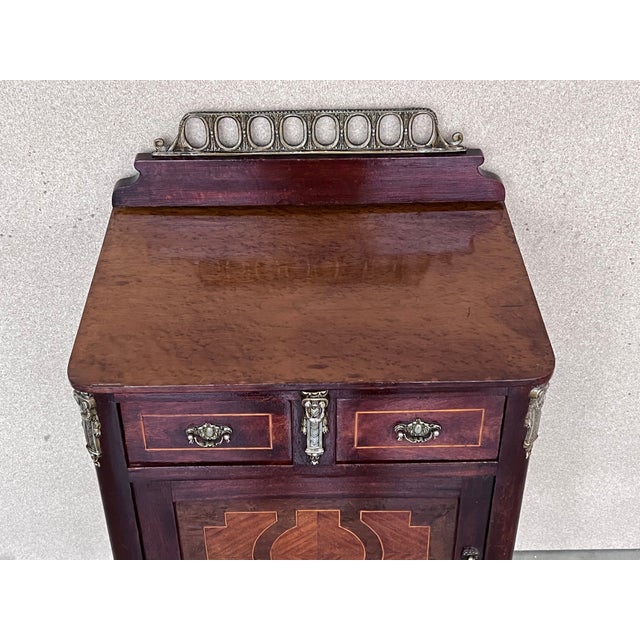 Bronze Pair of Italian Marquetry Nightstands With Bronze Crest, Drawers and Doors For Sale - Image 8 of 13