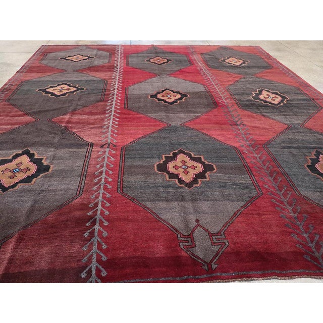 Galerie Shabab Collection Mid-20th Century Turkish Anatolian Square Carpet For Sale In New York - Image 6 of 8
